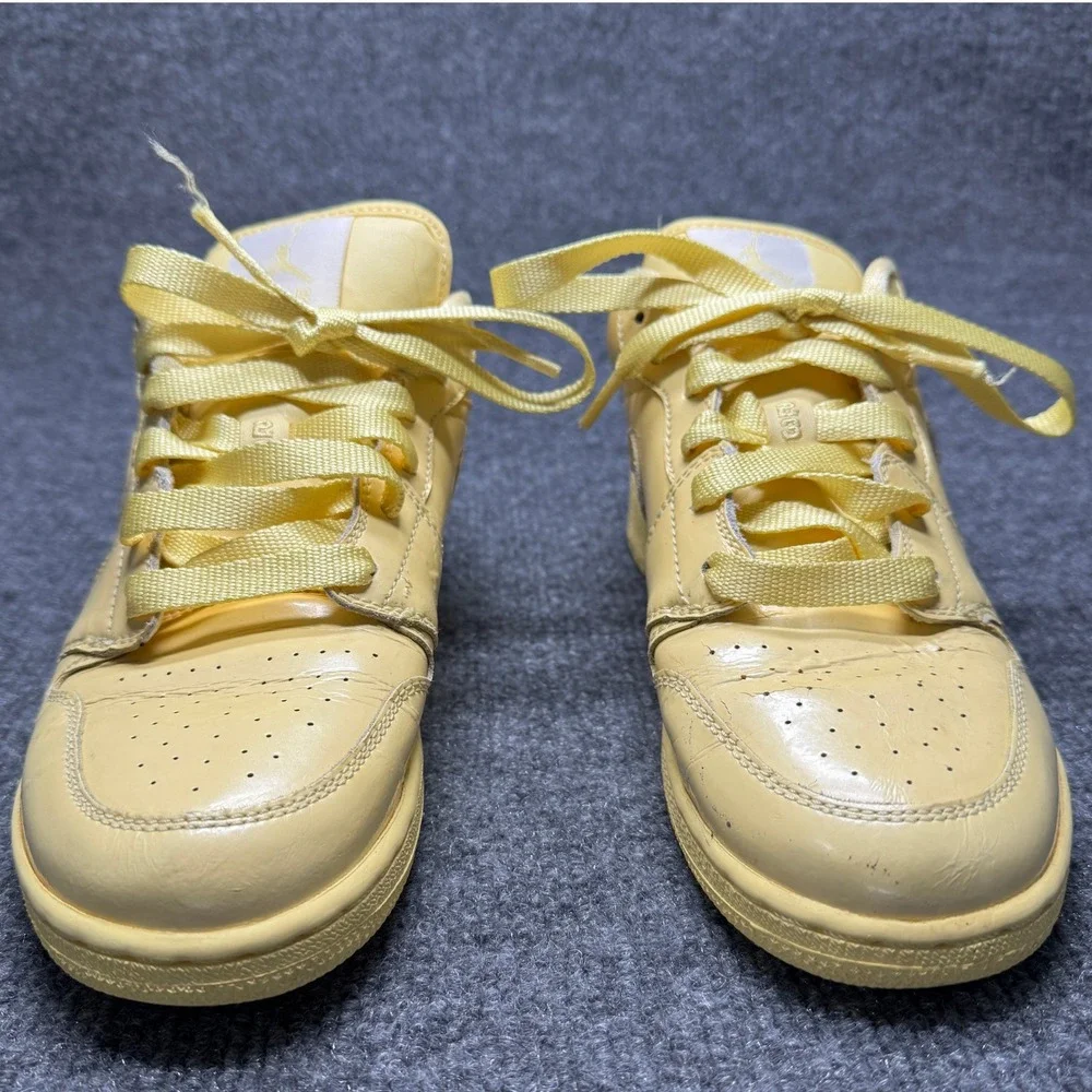Jordan 1 Low Phat GS lemon Kids 5.5Y Yellow‎ Patent Leather Sneakers 352718-711